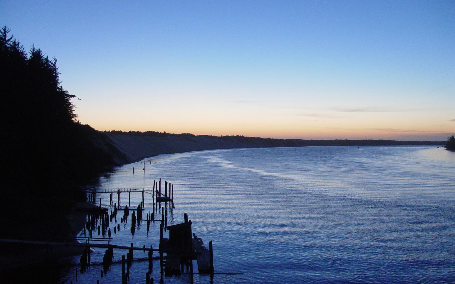 九游APP官网-德甲球队集成AI视频分析系统定位中后场传接失误规律,德甲互相传球